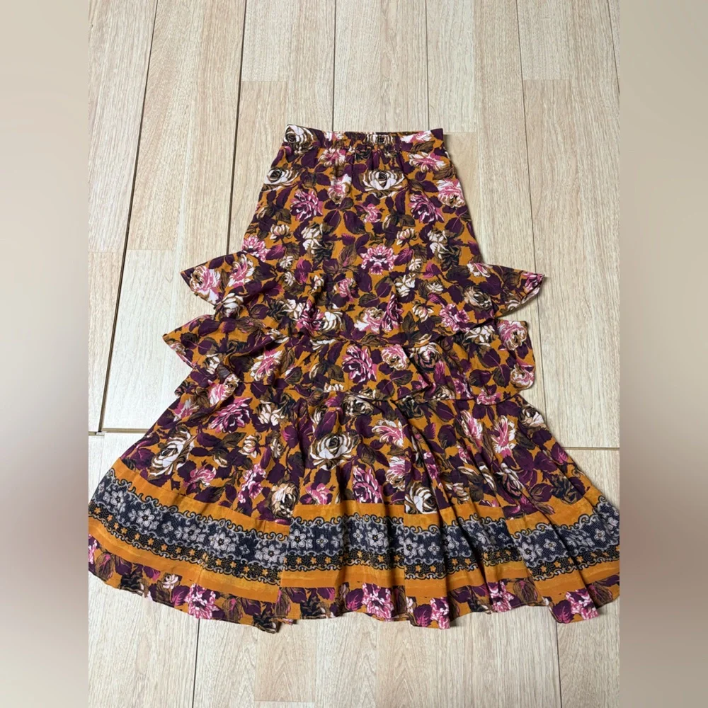 Sundance Almeda Tiered Skirt - Picture 9 of 9